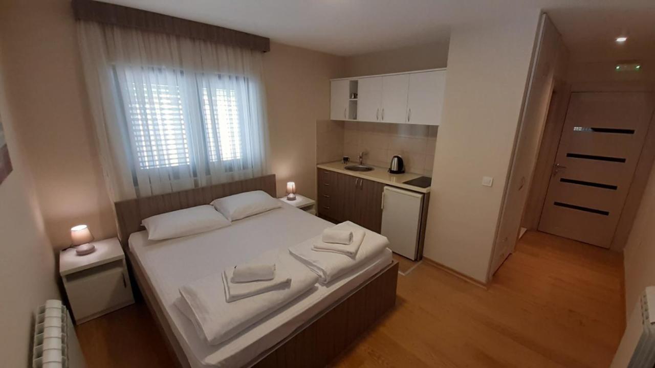 Pilon Apartments Zabljak  Bagian luar foto