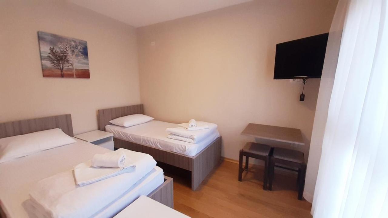 Pilon Apartments Zabljak  Bagian luar foto